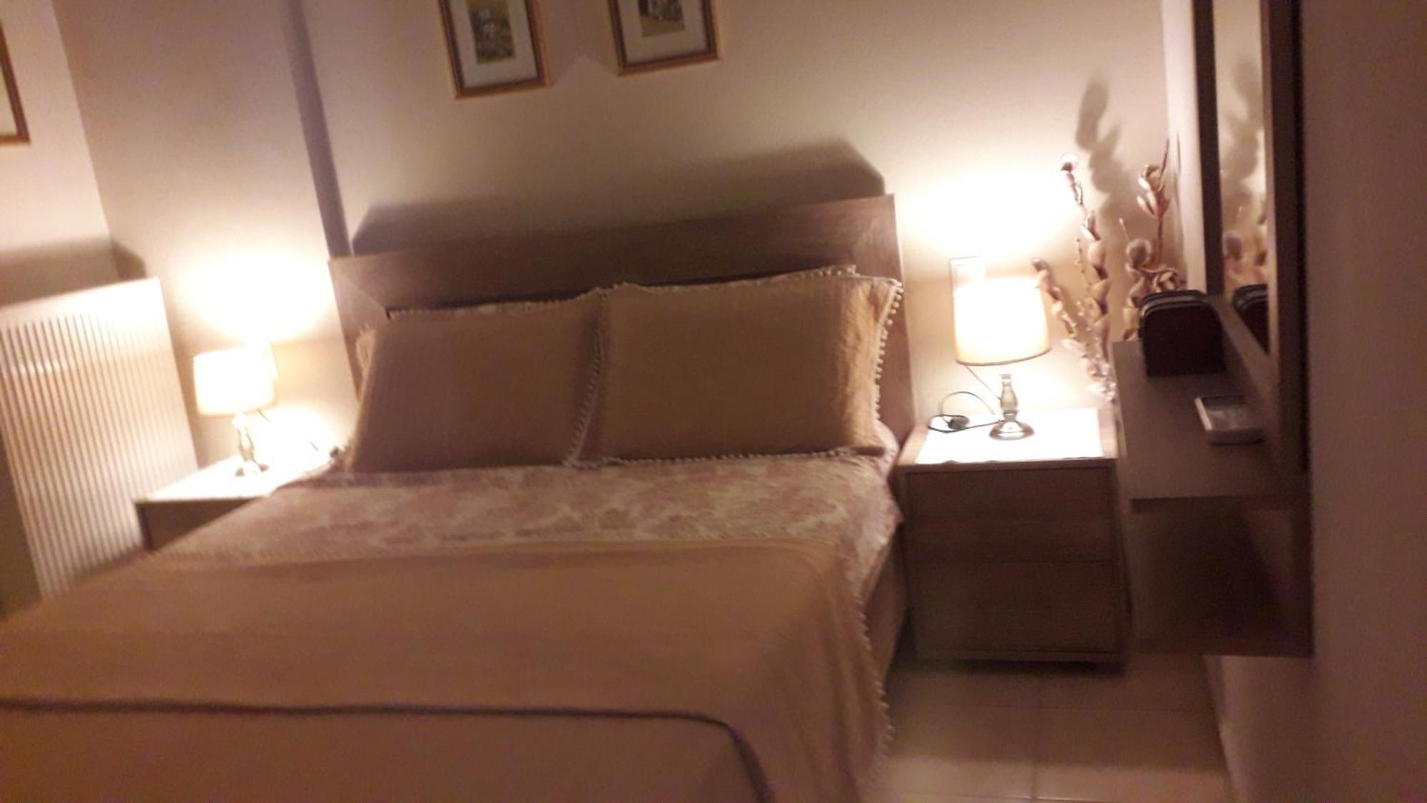 Appartamento Giorgio House Meteora Kalambaka Esterno foto